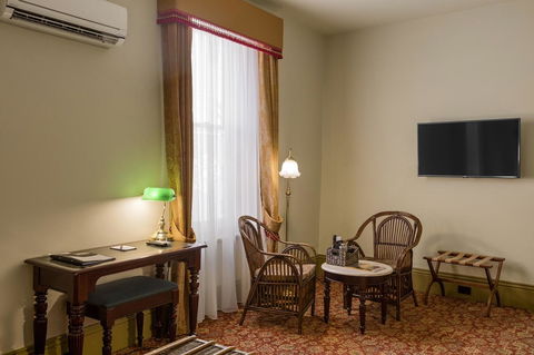 Hadley\'s Orient Hotel - Accommodation Sunshine Coast 29