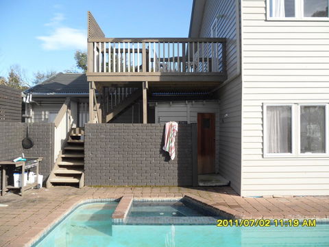 Anchorage Waterfront Retreat - Accommodation Sunshine Coast 21