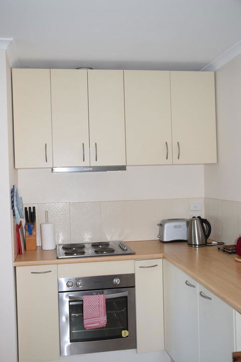 Anchorage Waterfront Retreat - Accommodation Sunshine Coast 2