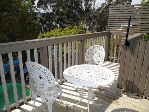 Anchorage Waterfront Retreat - Accommodation Sunshine Coast 20