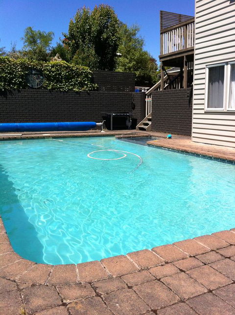 Anchorage Waterfront Retreat - Accommodation Sunshine Coast 22