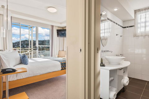 Peppers Seaport Hotel - Accommodation Sunshine Coast 28