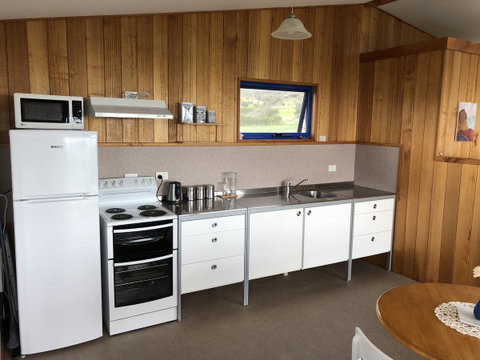 Marrawah Beach Houses - Accommodation Sunshine Coast 4