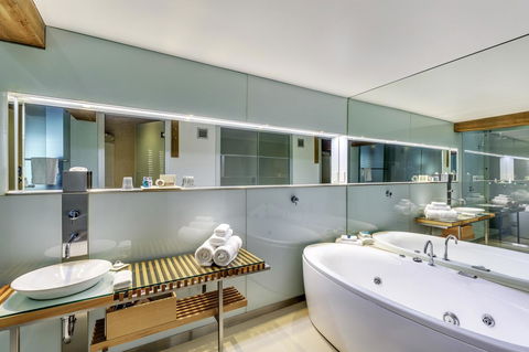 The Henry Jones Art Hotel - Accommodation Sunshine Coast 20