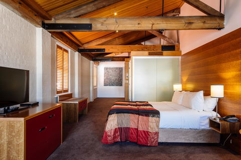 The Henry Jones Art Hotel - Accommodation Sunshine Coast 25