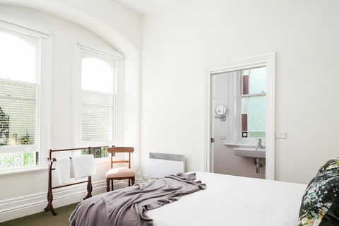 The Florance - Accommodation Sunshine Coast 22