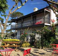 The Dragonfly - Accommodation Sunshine Coast