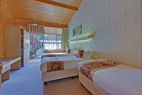 Gold Rush Inn - Accommodation Sunshine Coast 15