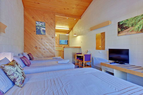 Gold Rush Inn - Accommodation Sunshine Coast 13