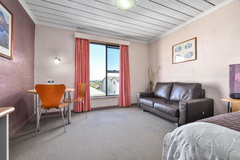 Balmoral On York - Accommodation Sunshine Coast 0