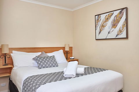 Elphin Serviced Apartments - Accommodation Sunshine Coast 4