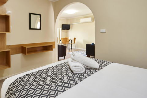 Elphin Serviced Apartments - Accommodation Sunshine Coast 31