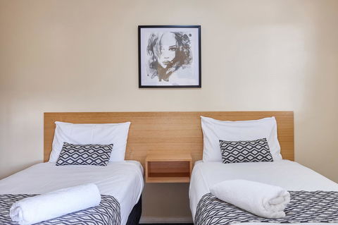 Elphin Serviced Apartments - Accommodation Sunshine Coast 3