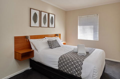 Elphin Serviced Apartments - Accommodation Sunshine Coast 1