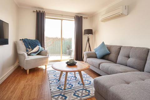 Elphin Serviced Apartments - Accommodation Sunshine Coast 13