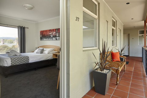 Elphin Serviced Apartments - Accommodation Sunshine Coast 35