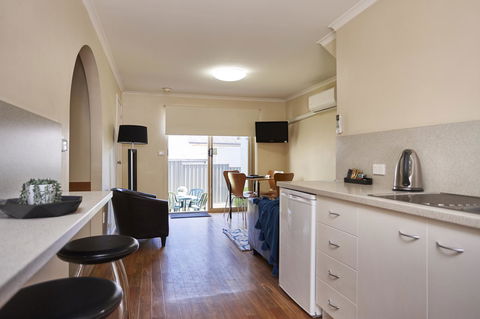Elphin Serviced Apartments - Accommodation Sunshine Coast 30