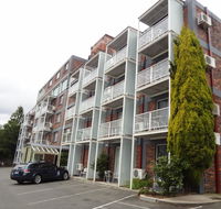 Adina Place Motel Apartments - Accommodation Sunshine Coast
