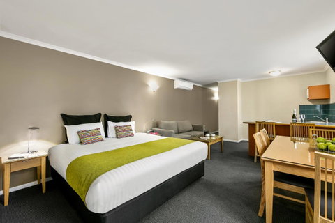 Hobart Waterfront Apartments - Accommodation Sunshine Coast 2