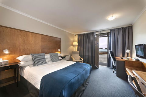 The Waterfront Wynyard - Accommodation Sunshine Coast 27