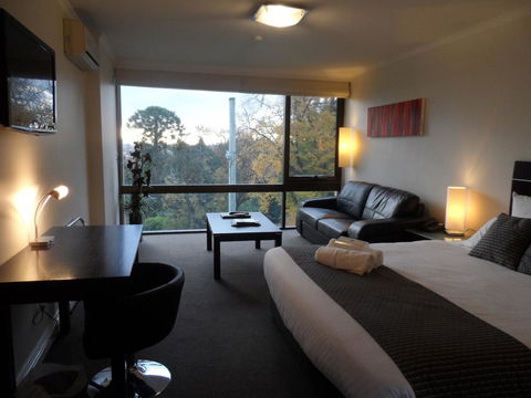 Commodore Regent - Accommodation Sunshine Coast 5