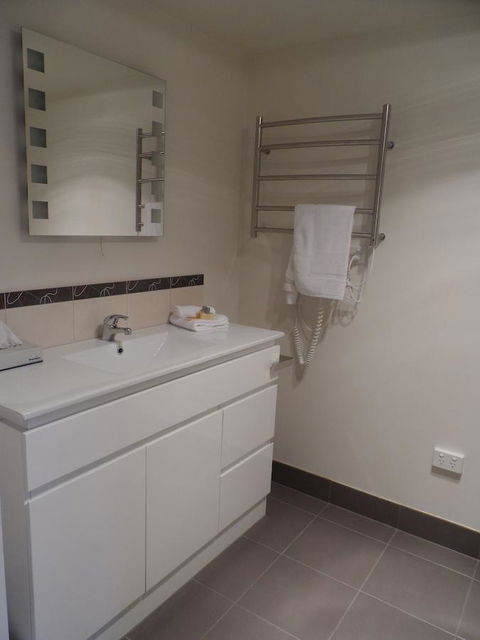 Commodore Regent - Accommodation Sunshine Coast 24