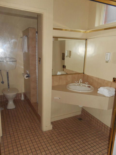 Commodore Regent - Accommodation Sunshine Coast 34