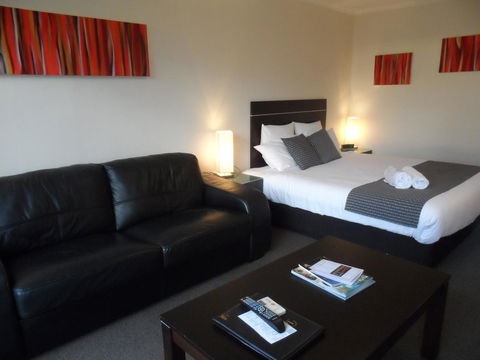 Commodore Regent - Accommodation Sunshine Coast 6