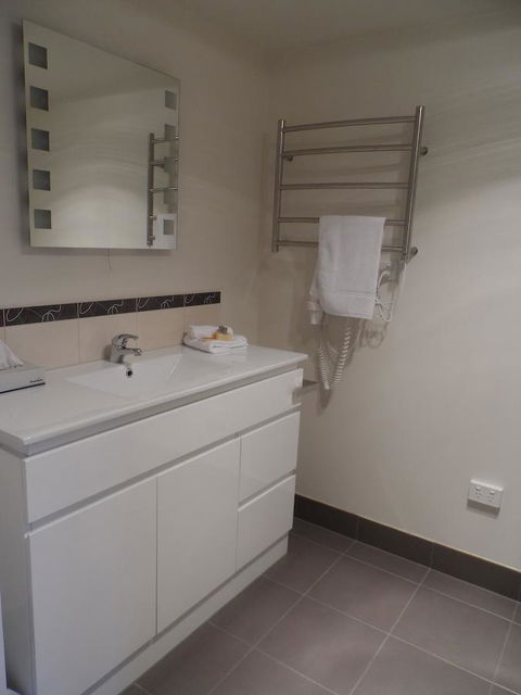 Commodore Regent - Accommodation Sunshine Coast 26