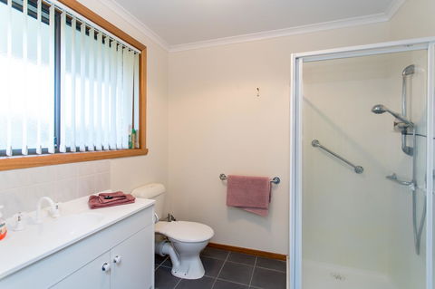 Acton Park Holiday Units - Accommodation Sunshine Coast 6
