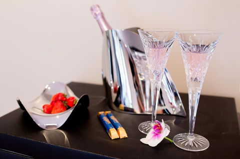 Amare Beachside Luxury - Accommodation Sunshine Coast 27