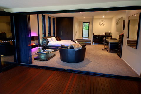 Amare Beachside Luxury - Accommodation Sunshine Coast 18