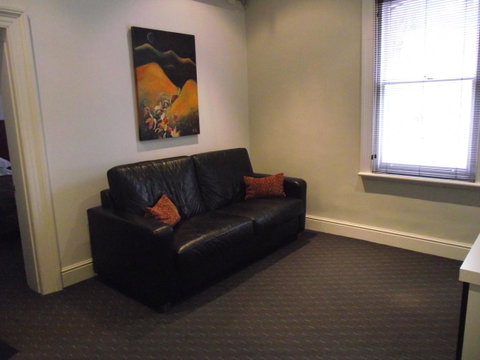 Auldington Hotel - Accommodation Sunshine Coast 34