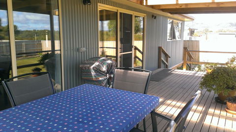 The Crays Accommodation - Accommodation Sunshine Coast 6
