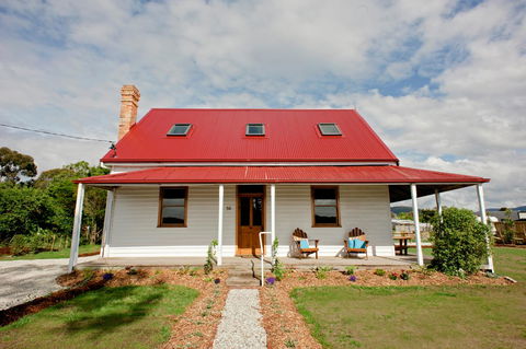 The Holiday Home People - Accommodation Sunshine Coast 18