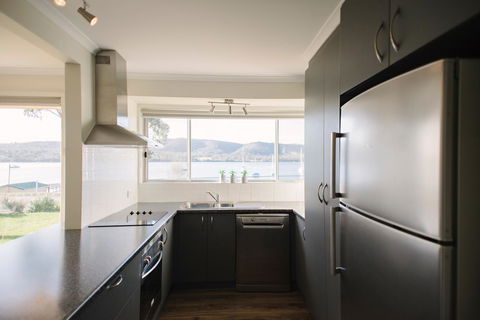 The Holiday Home People - Accommodation Sunshine Coast 5