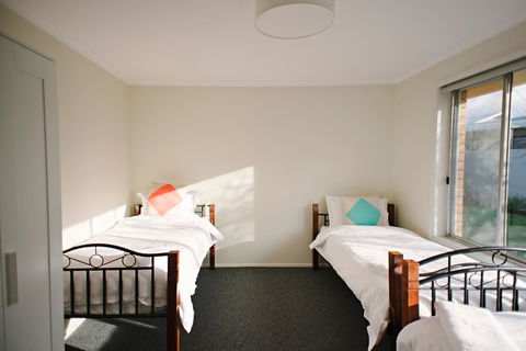 The Holiday Home People - Accommodation Sunshine Coast 16
