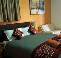 New Olympic Motel - Accommodation Sunshine Coast