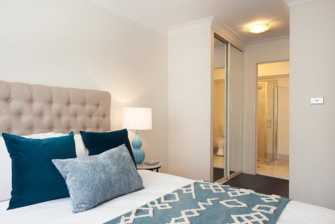 Newly-furnished 2-Bed Apartment With Gym And Pool - Accommodation Sunshine Coast 3