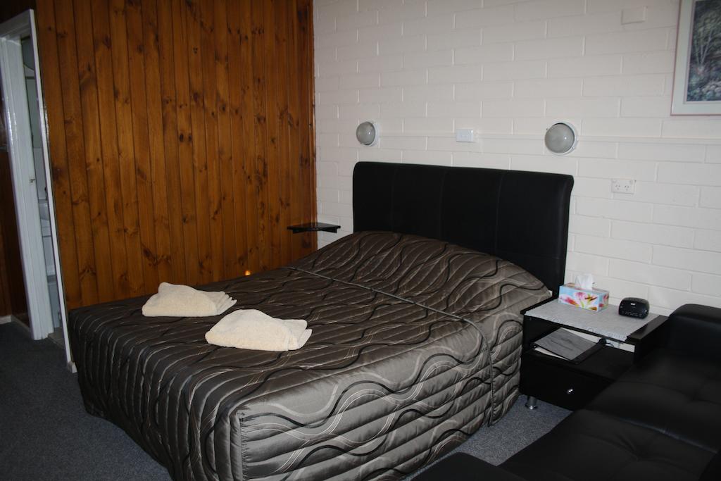 Yanac VIC Accommodation Sunshine Coast