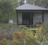 Noosa Studio at Lake Weyba - Accommodation Sunshine Coast