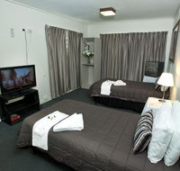 O'Sheas Windsor Hotel - Accommodation Sunshine Coast