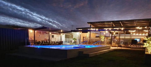 Oasis Newman - Accommodation Sunshine Coast 1