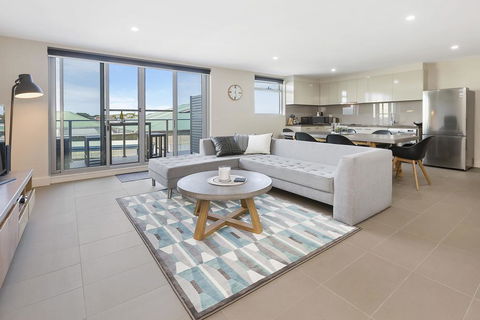 OCEAN BEACH RETREAT - SORRENTO - Accommodation Sunshine Coast 0