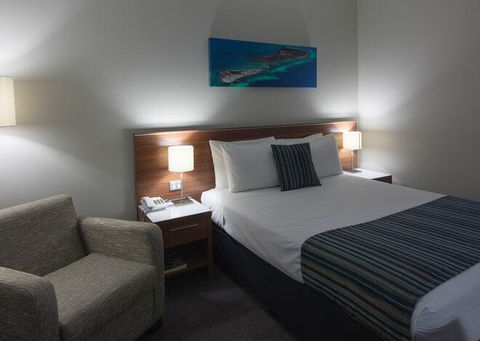 Ocean Centre Hotel - Accommodation Sunshine Coast 2