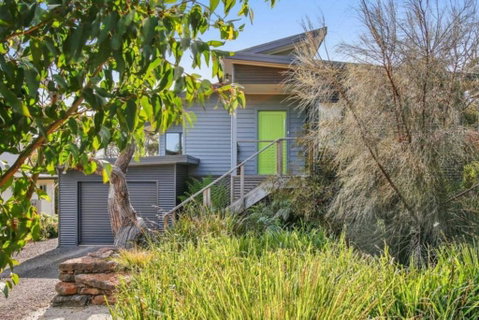 OCEAN ESCAPE - The Ultimate Luxury Beach House - Accommodation Sunshine Coast 2