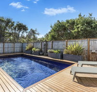 Ocean Luxe Retreat Luxury House with pool tennis court fireplace walk to beach - Accommodation Sunshine Coast