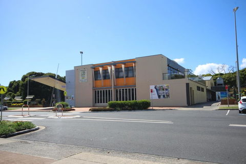 Ocean Spray Unit Eight - Accommodation Sunshine Coast 1