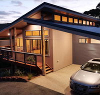 Ocean Islands  Whales  - Accommodation Sunshine Coast