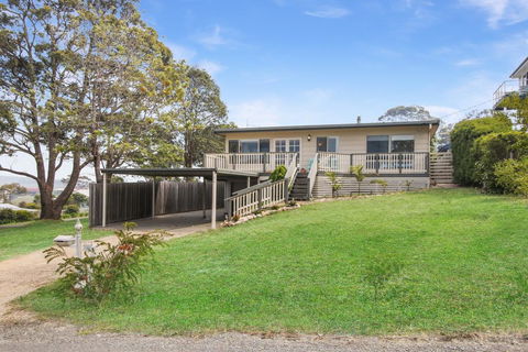 Oceans 11 - Accommodation Sunshine Coast 1